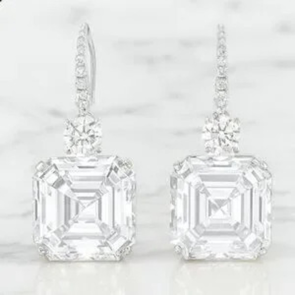 Solana White Gold Earrings - Picture 2 of 2